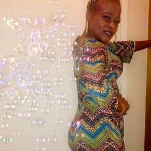 Meet your Posher, Sandy